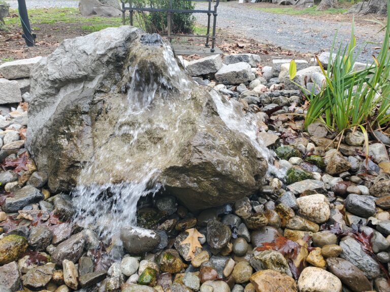 cast rock Boulder fountain Knuckle Boulder Denna